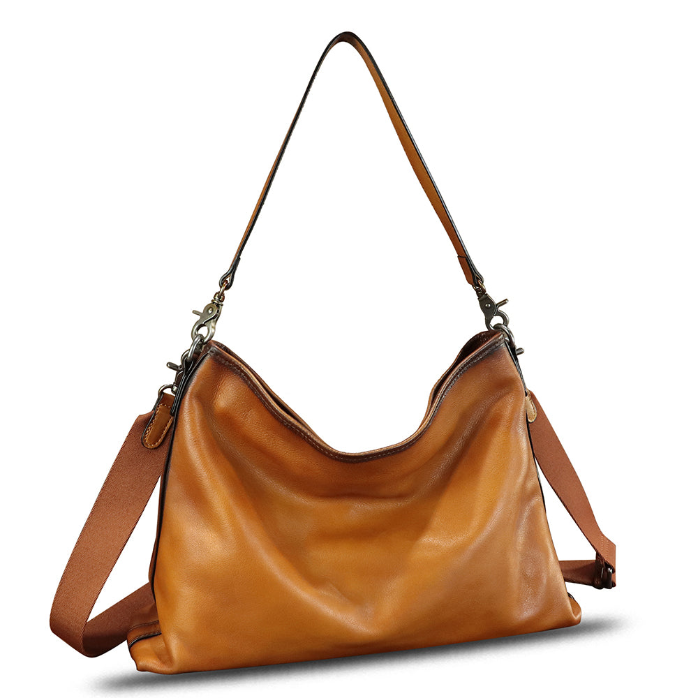 ショルダーバッグ・ポシェット Classic Embo Hobo Bag Brown Leather HOBO Bag With Crossbody Strap, Cognac Shoulder Bag